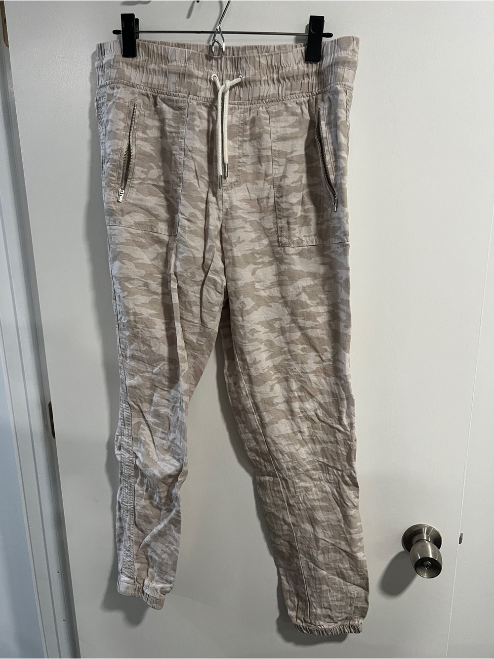 TALL Athleta Women's Beige Camo Drawstring Jogger Pants